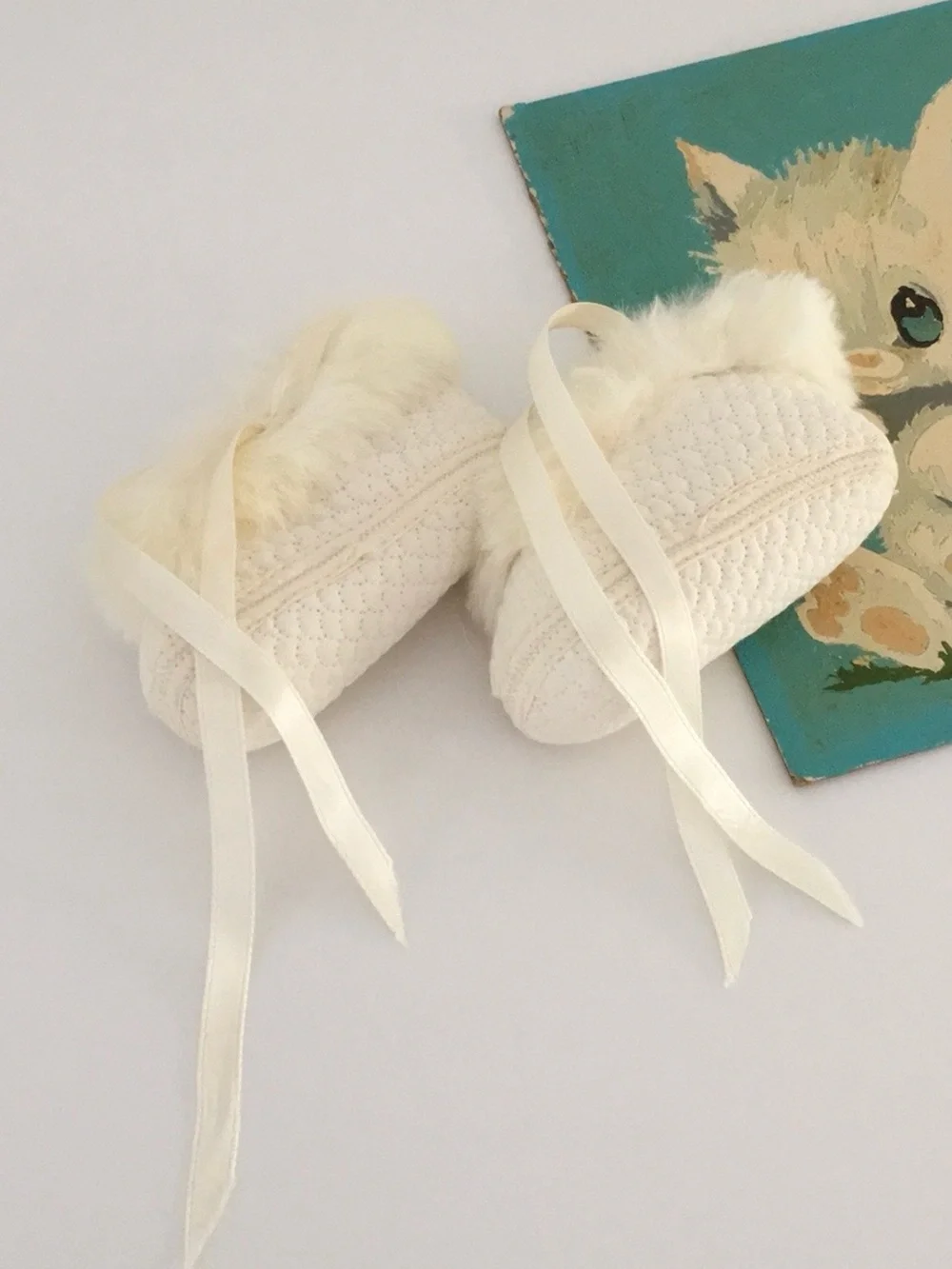 Cream Baby Booties/Slippers With Real Rabbit Fur Trim-Ages 0-3 months